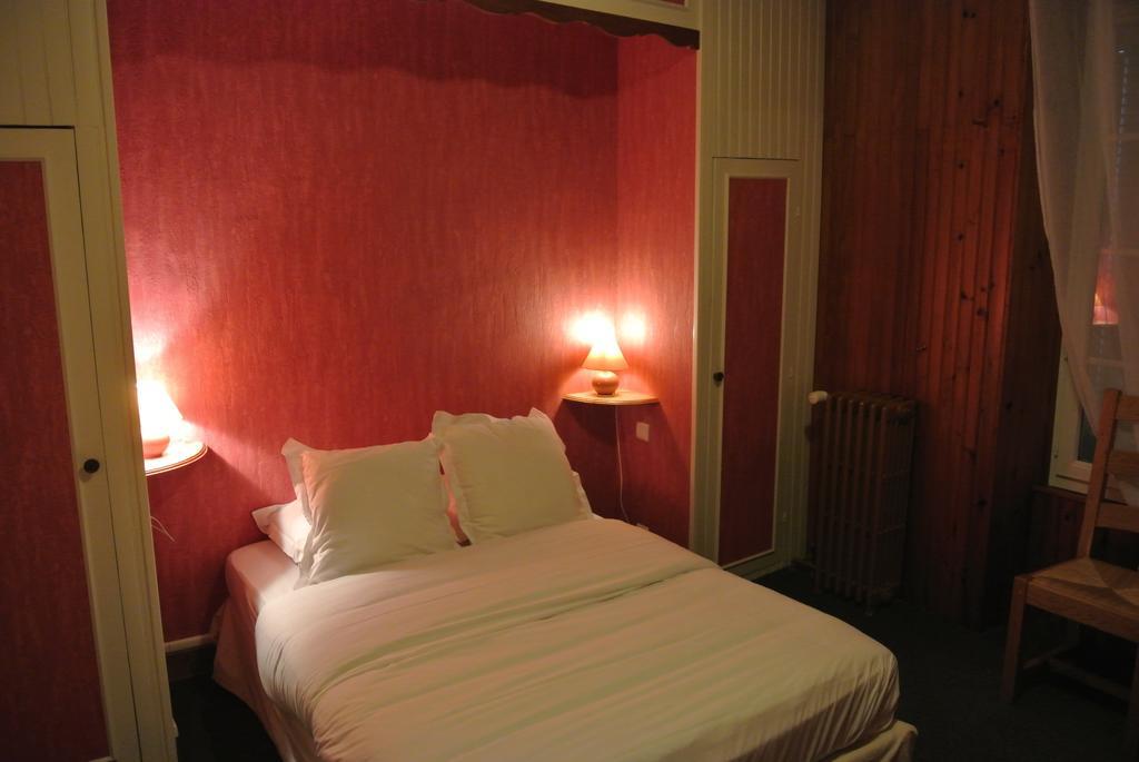 Hotel Le Central Boussac  Quarto foto