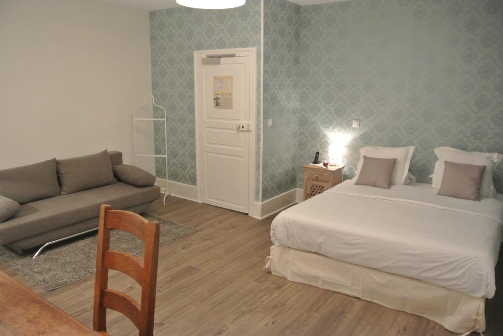 Hotel Le Central Boussac  Quarto foto